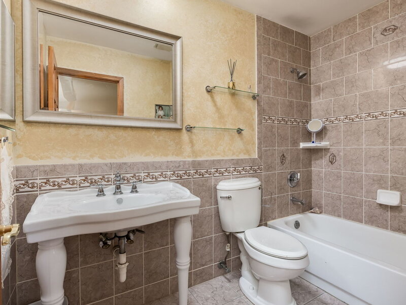 1780 Nautilus Lane Hanover Park IL 60133