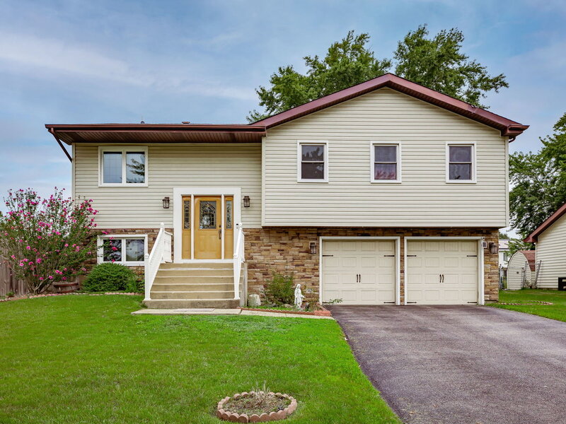 1780 Nautilus Lane Hanover Park IL 60133