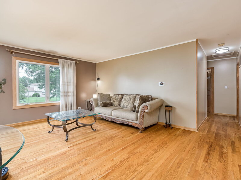 1780 Nautilus Lane Hanover Park IL 60133