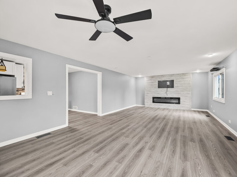 3250 186th Street Lansing IL 60438