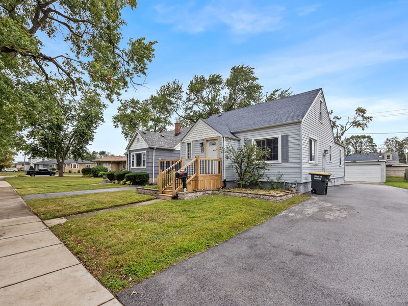 3250 186th Street Lansing IL 60438