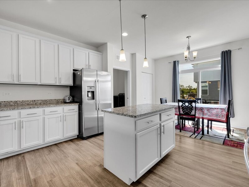 3 Everton Drive Warrenville IL 60555