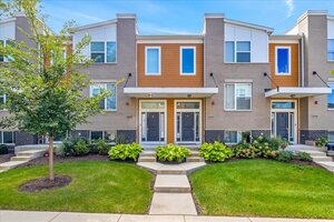 Photo of 3 Everton Drive Warrenville IL 60555