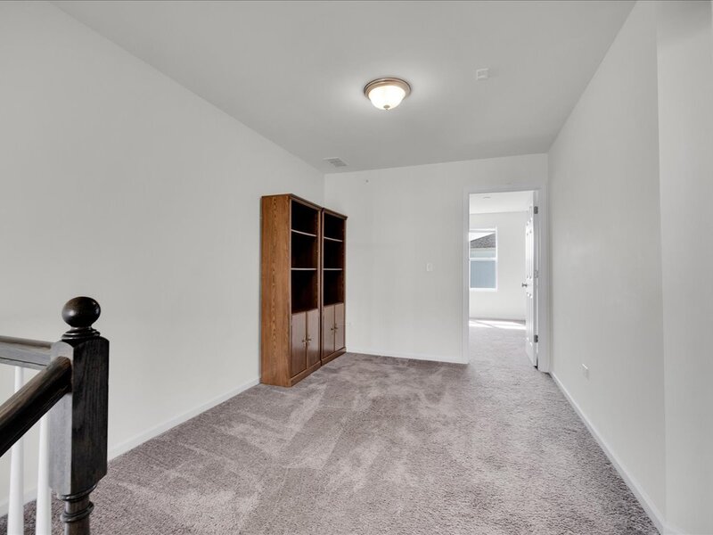3 Everton Drive Warrenville IL 60555