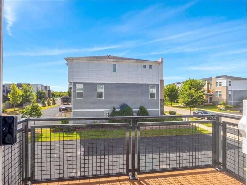 3 Everton Drive Warrenville IL 60555
