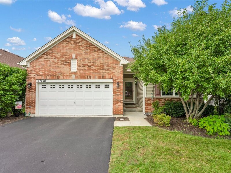 1838 Alta Drive Volo IL 60020