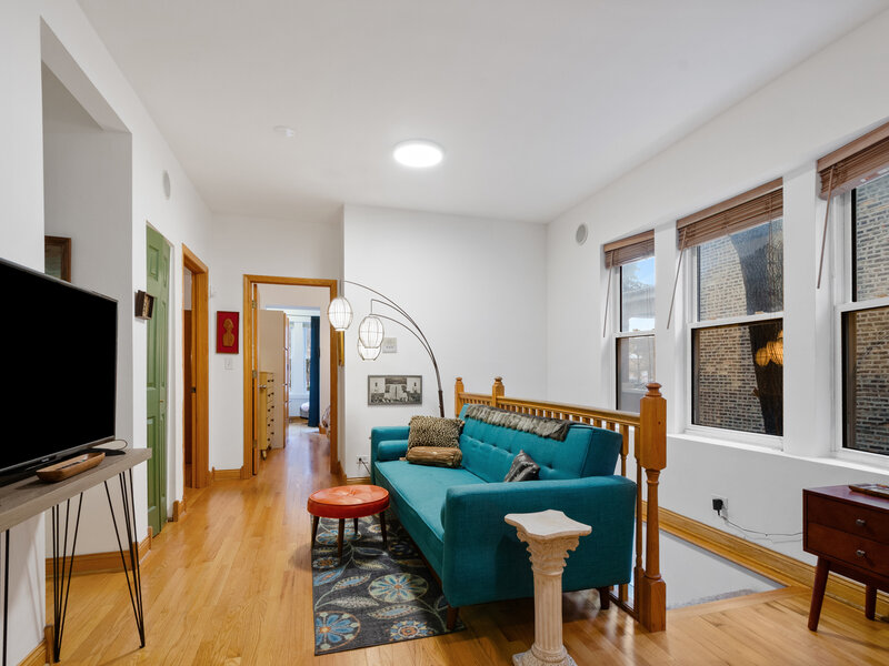 4910 N Spaulding Avenue Chicago IL 60625