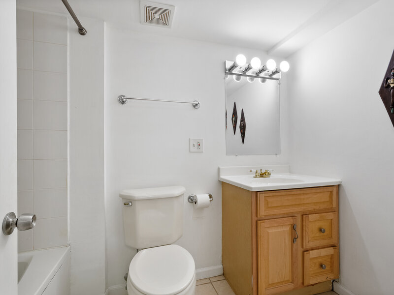 4910 N Spaulding Avenue Chicago IL 60625