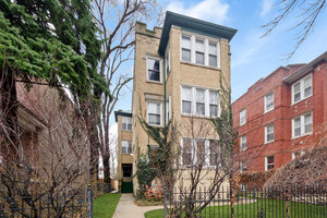 Photo of 4910 N Spaulding Avenue Chicago IL 60625 Unit 1E