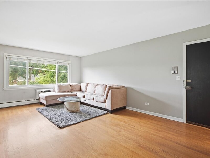 954 Shermer Road Glenview IL 60025