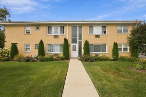 Photo of 954 Shermer Road Glenview IL 60025 Unit 15