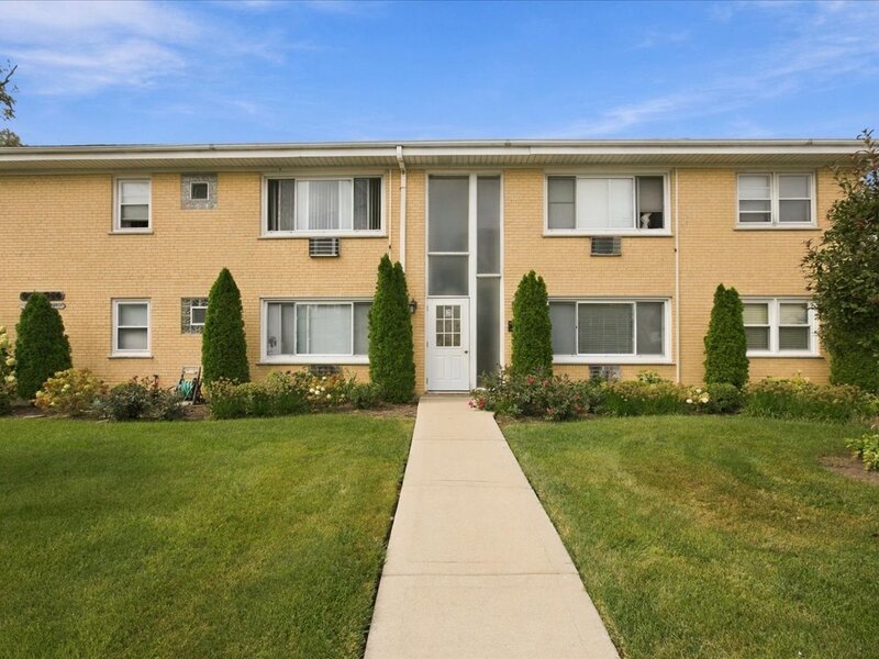954 Shermer Road Glenview IL 60025