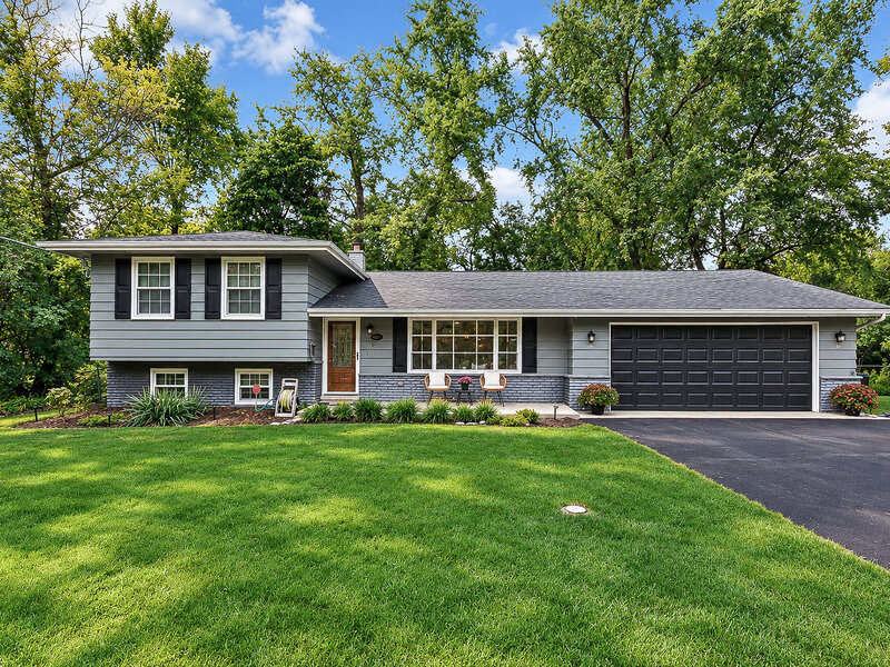 21 E Hillside Road Naperville IL 60540