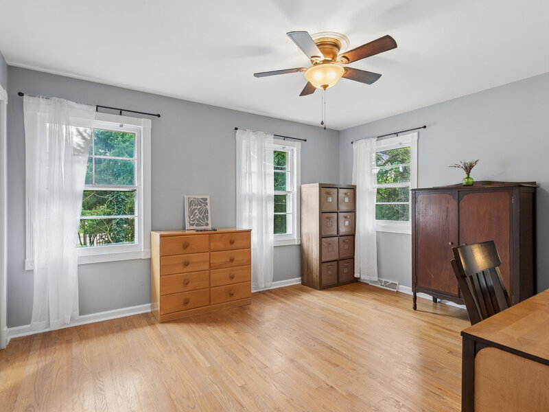 21 E Hillside Road Naperville IL 60540