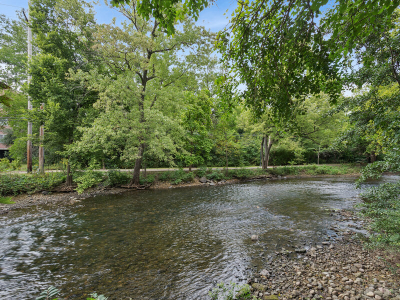 21 E Hillside Road Naperville IL 60540