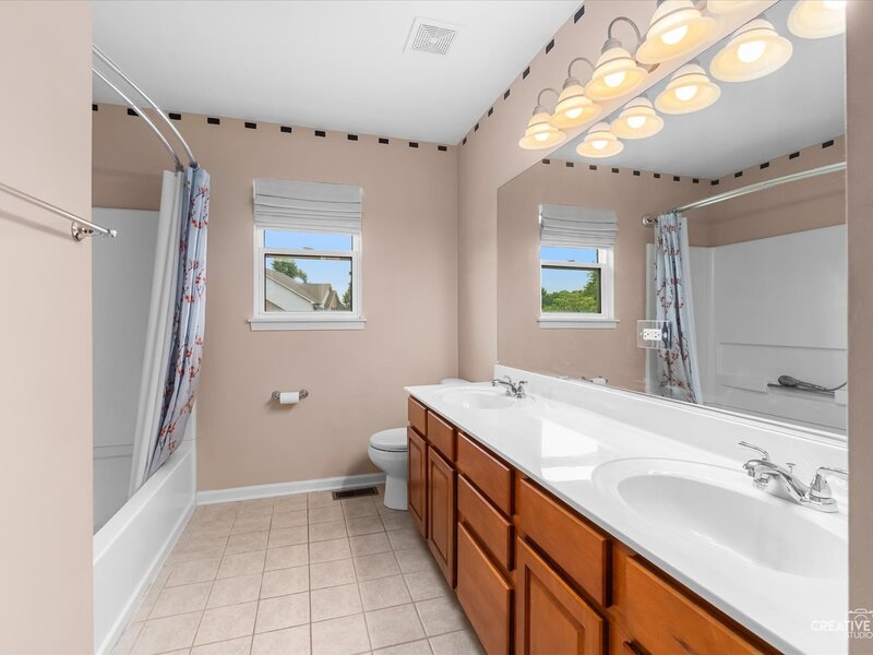906 Rivers Edge Drive Minooka IL 60447