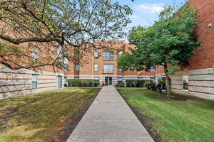 Photo of 3255 Kirchoff Road Rolling Meadows IL 60008 Unit 203