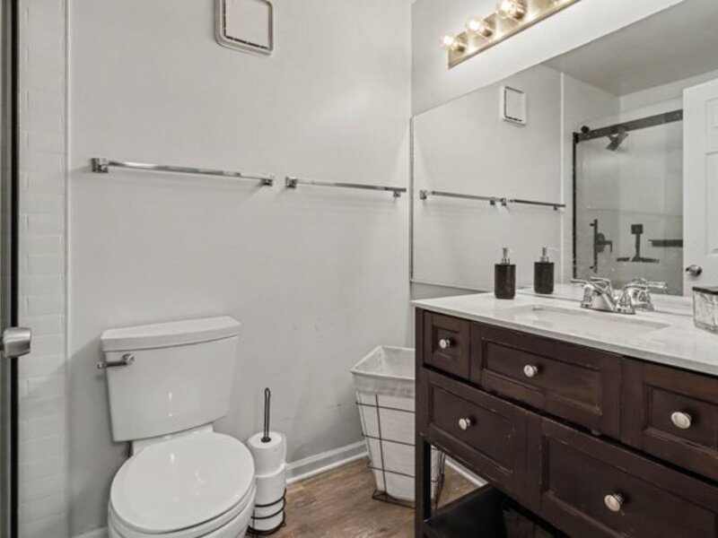 3255 Kirchoff Road Rolling Meadows IL 60008