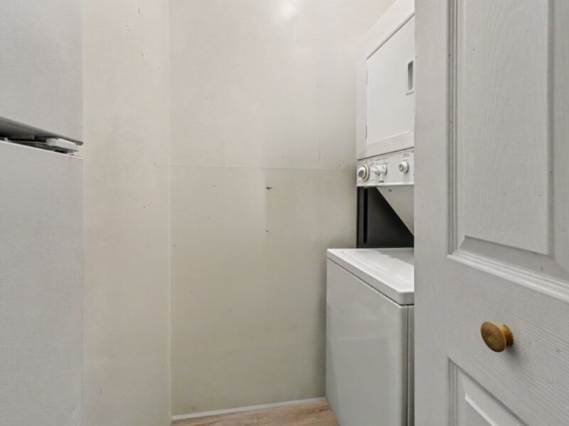 3255 Kirchoff Road Rolling Meadows IL 60008