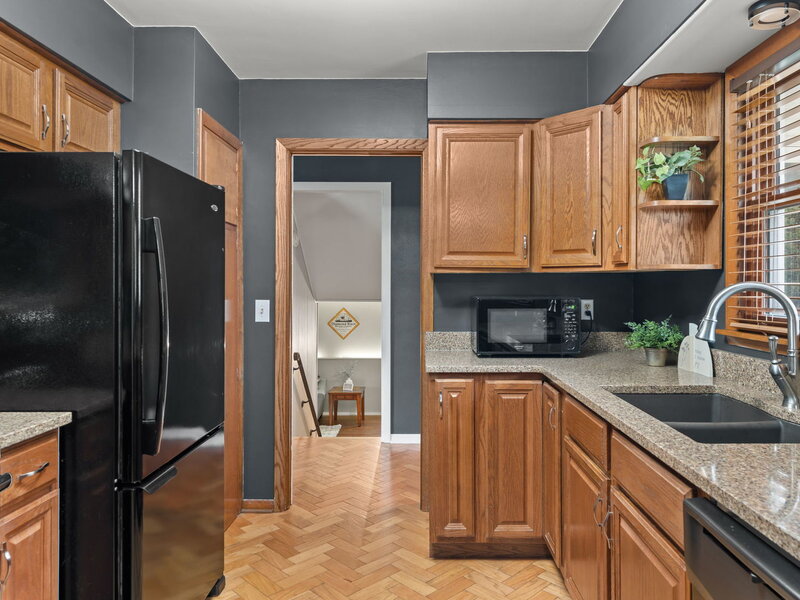 2236 Olympia Drive Bettendorf IA 52722