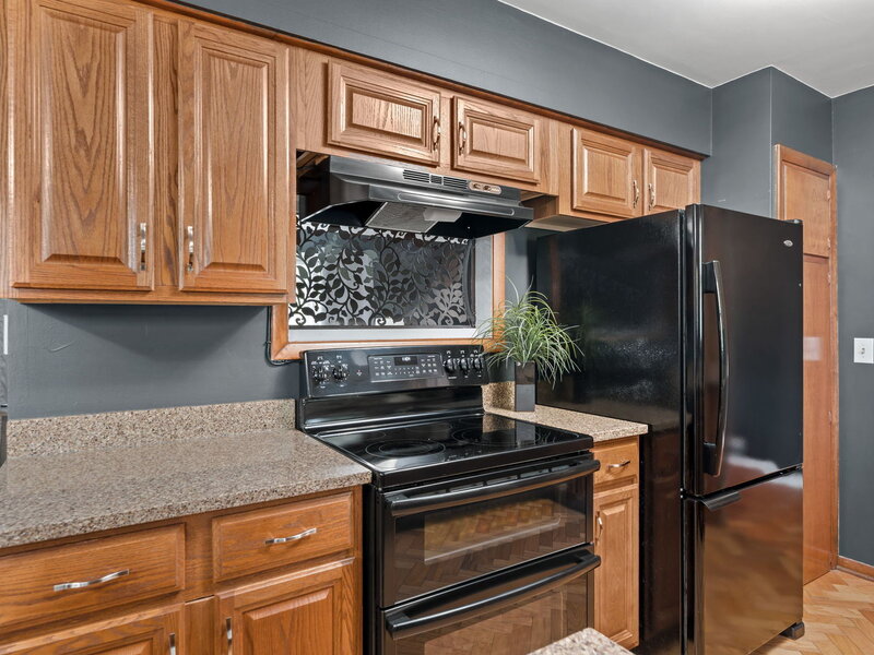 2236 Olympia Drive Bettendorf IA 52722