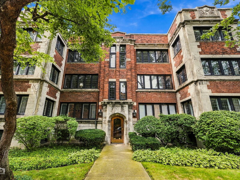 5650 S Dorchester Avenue Chicago IL 60637