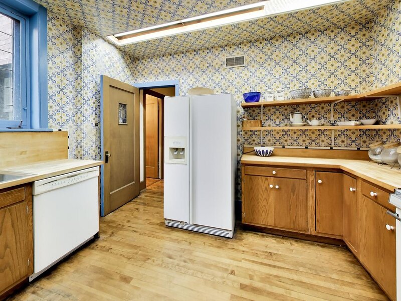5650 S Dorchester Avenue Chicago IL 60637
