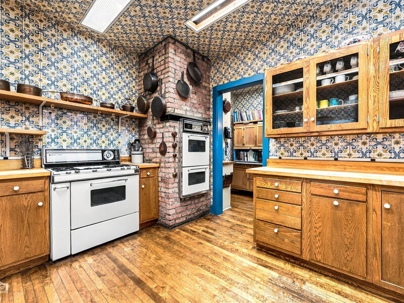 5650 S Dorchester Avenue Chicago IL 60637