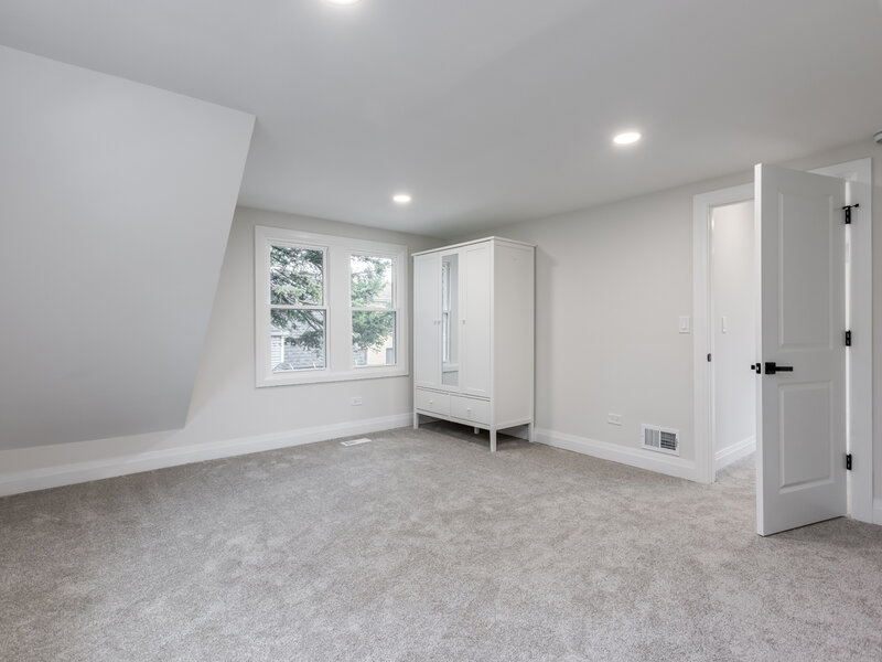 3813 N Narragansett Avenue Chicago IL 60634