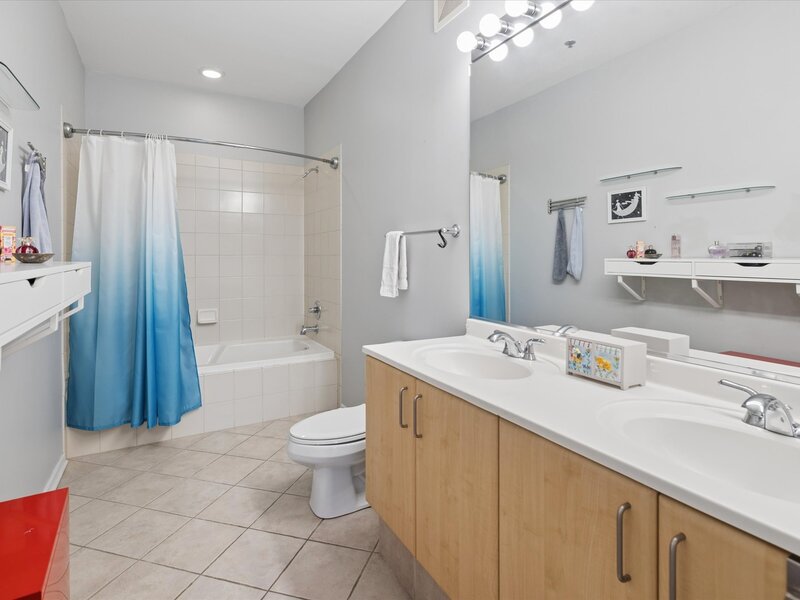 130 S Canal Street Chicago IL 60606