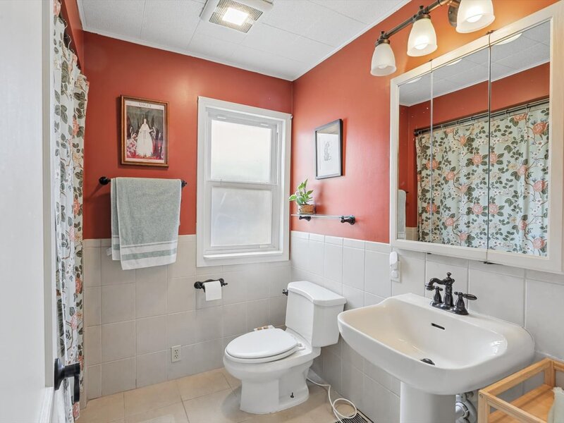 1104 W Washington Street Champaign IL 61821