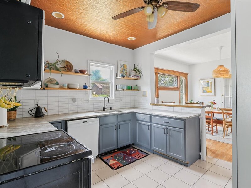 1104 W Washington Street Champaign IL 61821