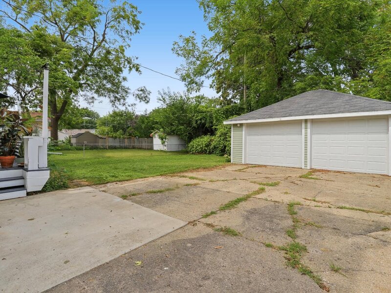 1104 W Washington Street Champaign IL 61821