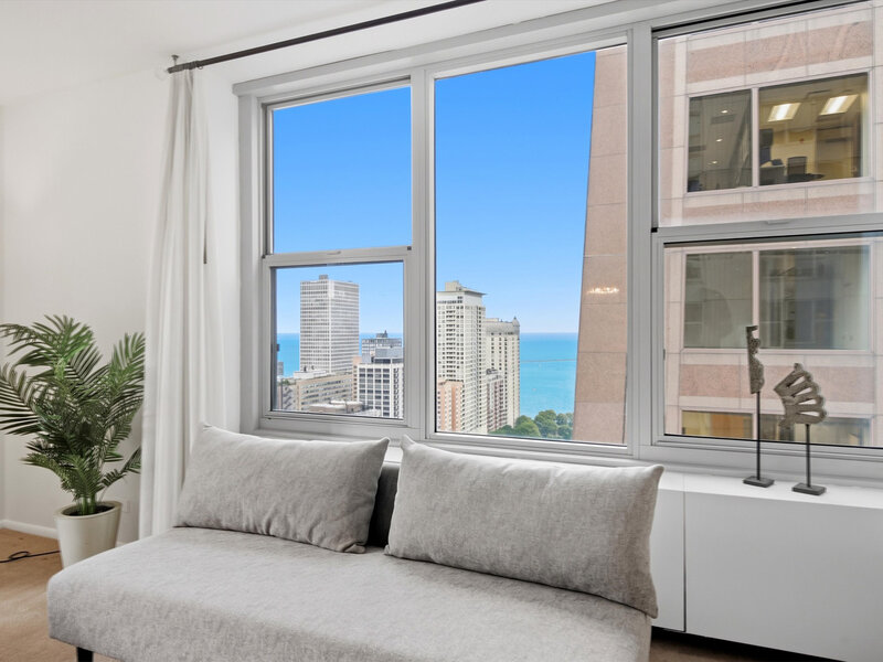777 N Michigan Avenue Chicago IL 60611