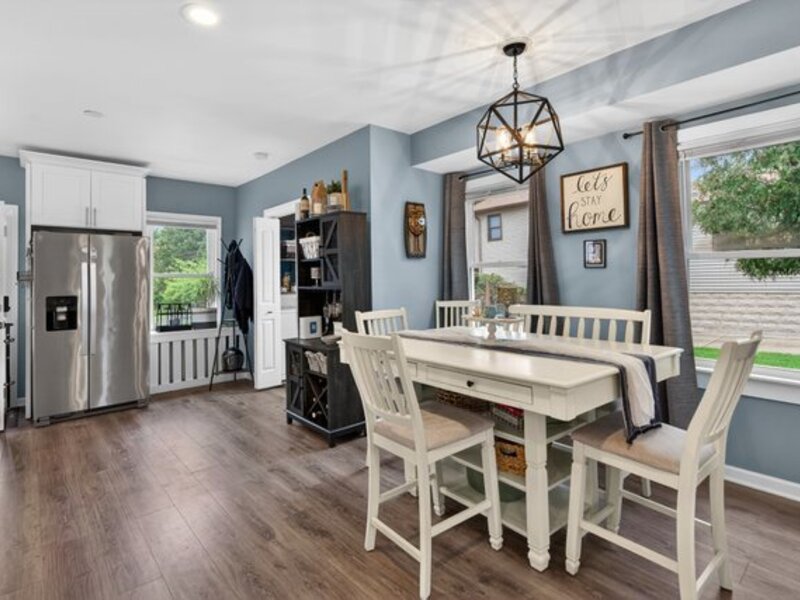 29 N Ahrens Avenue Lombard IL 60148