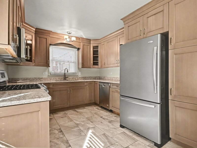8533 W Sun Valley Drive Palos Hills IL 60465