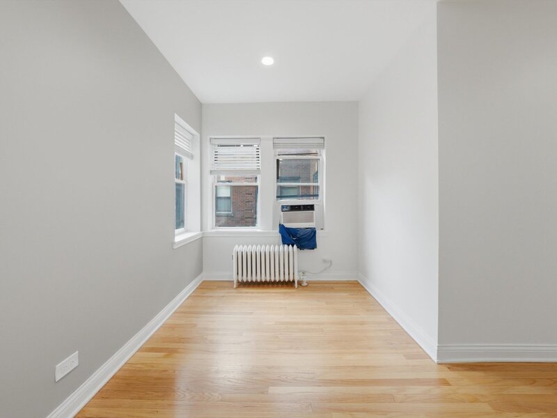 52 Forest Avenue Riverside IL 60546