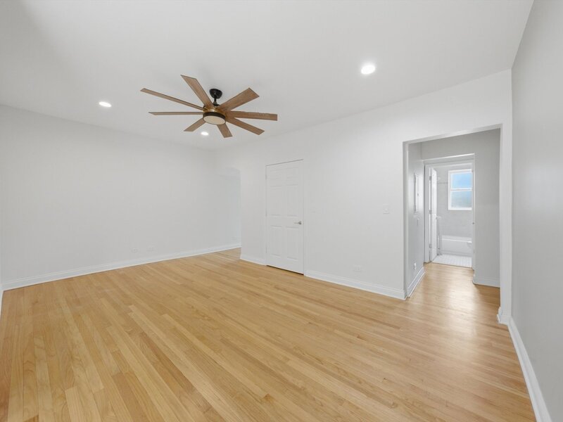52 Forest Avenue Riverside IL 60546