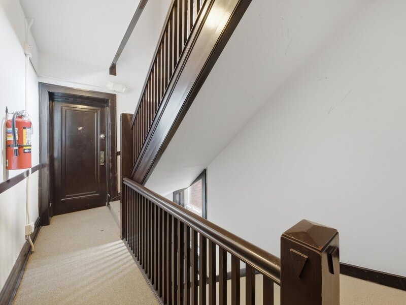 52 Forest Avenue Riverside IL 60546