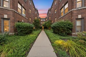 Photo of 52 Forest Avenue Riverside IL 60546 Unit 2N