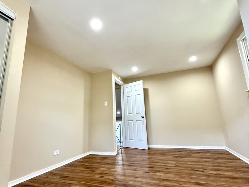 16420 Paulina Street Markham IL 60428