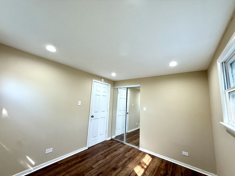 16420 Paulina Street Markham IL 60428