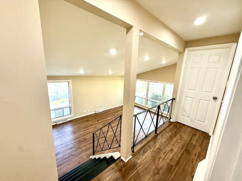16420 Paulina Street Markham IL 60428