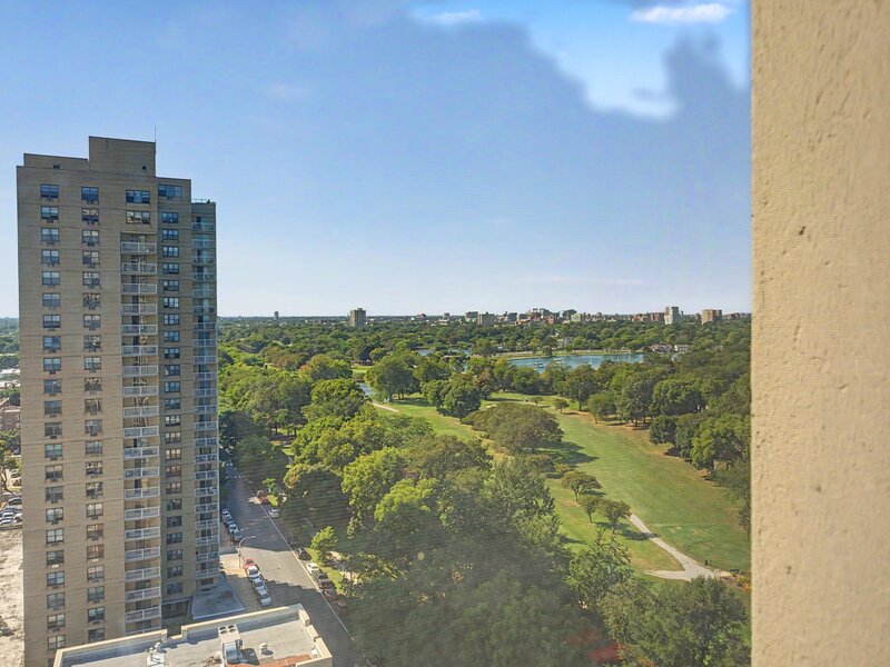 6700 S South Shore Drive Chicago IL 60649