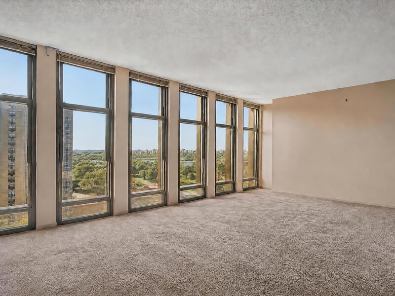 6700 S South Shore Drive Chicago IL 60649
