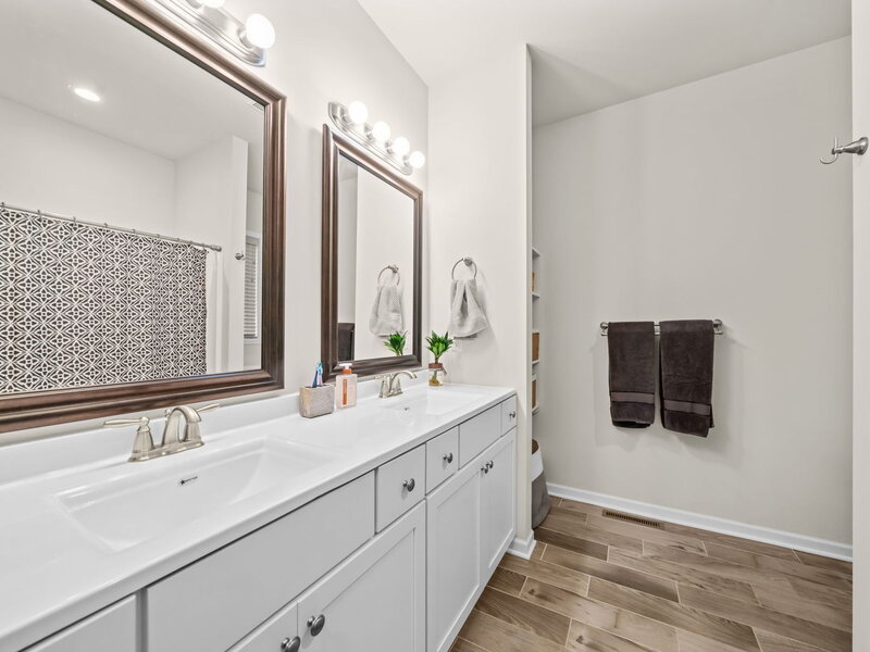 1339 Glacier Drive Byron IL 61010