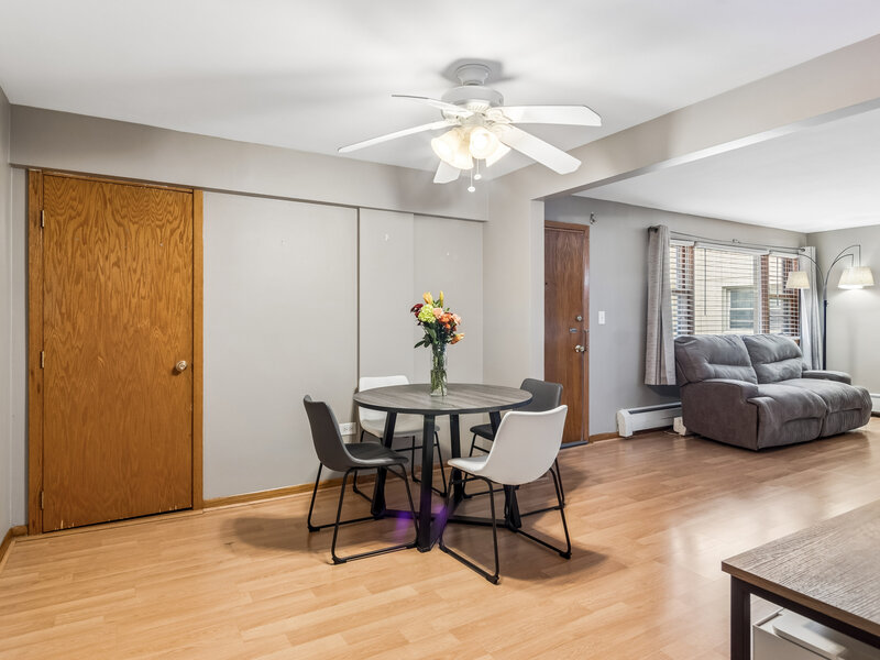 6251 N Northwest Highway Chicago IL 60631