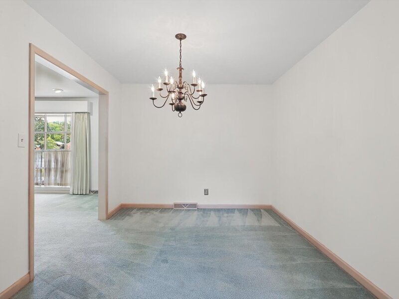 2118 Bristol Road Champaign IL 61821