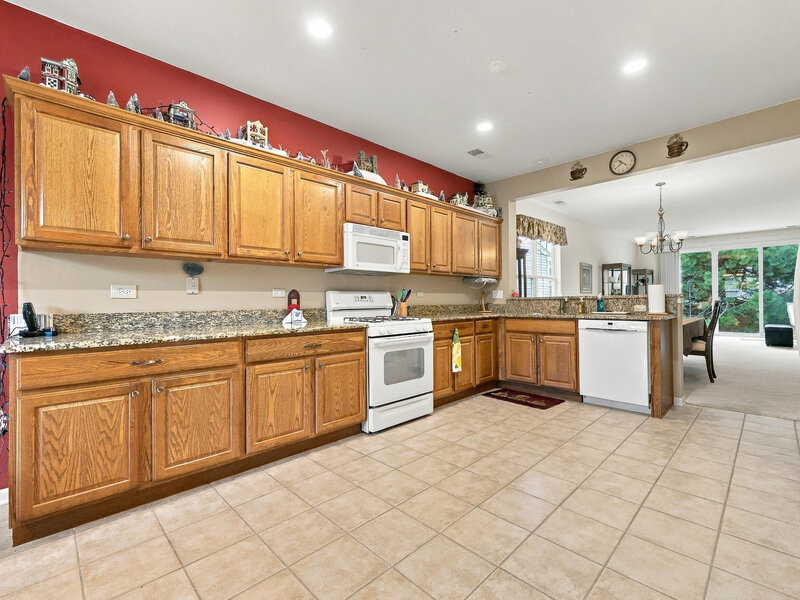 13830 Wilshire Way Huntley IL 60142