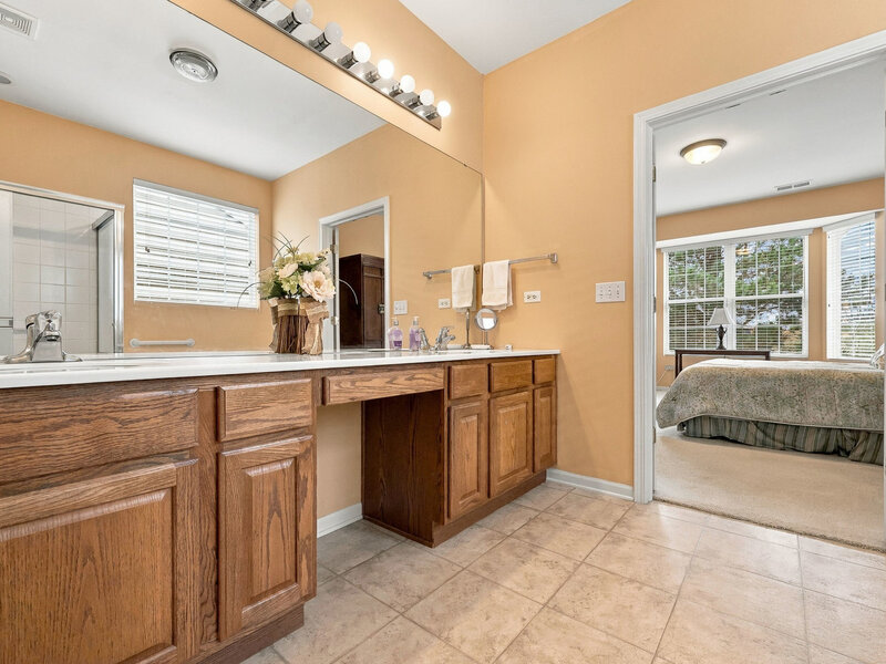13830 Wilshire Way Huntley IL 60142